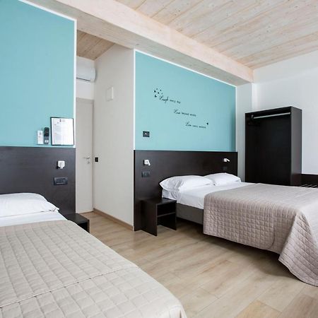 Il B&B Di Piazza Motta Albese Con Cassano 외부 사진
